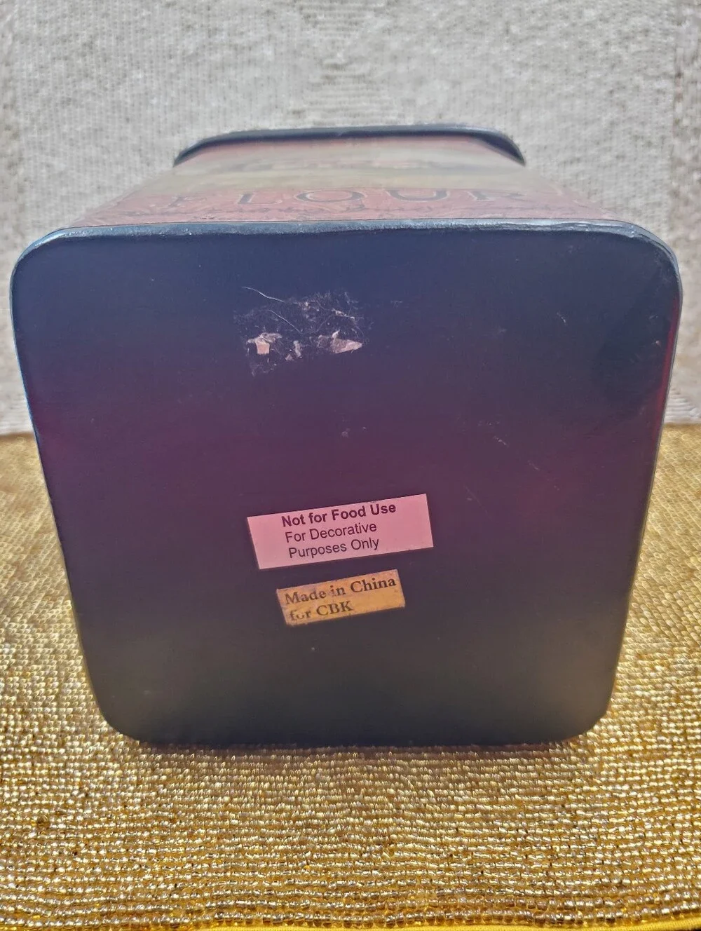 Decorative kitchen canister rustic styled with advertising imagery (C36)